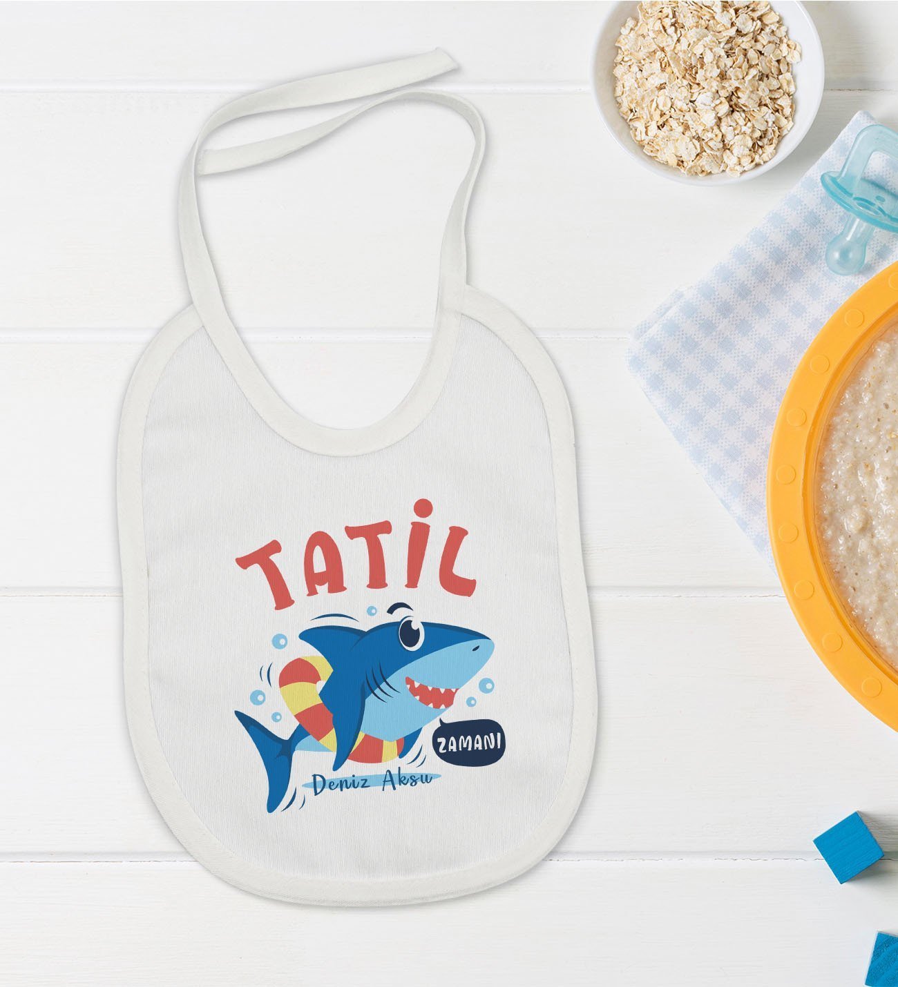 BK Kids Kişiye Özel Tatil Zamanı Tasarımlı Bebek Mama Önlüğü - Model 1