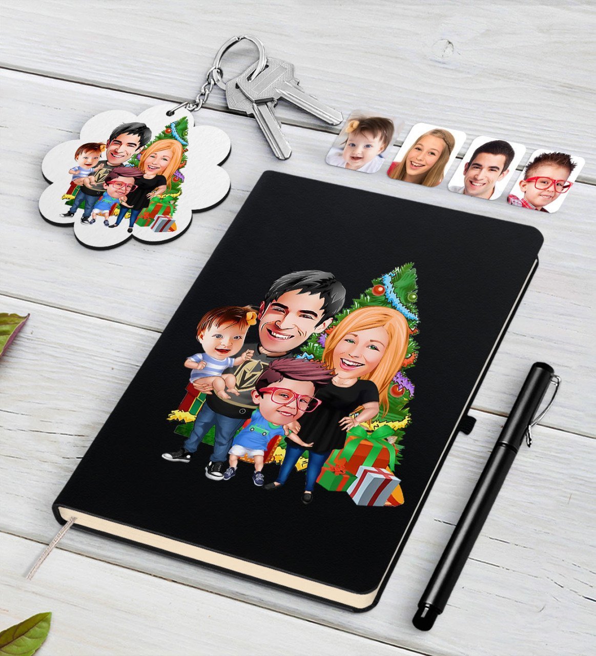 Kişiye Özel Yeni Yıl Aile Karikatürlü Siyah Defter Kalem ve Anahtarlık Hediye Seti-5