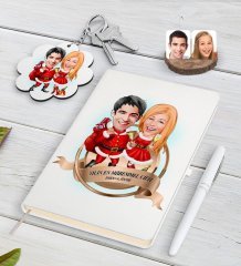 Kişiye Özel Yılın En Mükemmel Çifti Karikatürlü Beyaz Defter Kalem ve Anahtarlık Hediye Seti-63