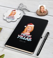 Kişiye Özel Kadın Yeni Yıl Karikatürlü Siyah Defter Kalem ve Anahtarlık Hediye Seti-3