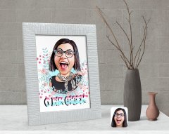 Kişiye Özel O Bir Çiçek Karikatürlü Dekoratif Çerçeve-2