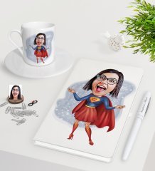 Kişiye Özel Süper Anne Karikatürlü Beyaz Defter Kalem Türk Kahvesi Fincanı Seti-1
