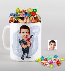 Kişiye Özel Erkek Kuaför Karikatürlü Kupa ve Haribo Fruitbons Şeker Hediye Seti