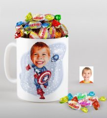 Kişiye Özel Erkek Çocuk Kaptan Amerika Karikatürlü Kupa ve Haribo Fruitbons Şeker Hediye Seti