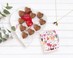 Kişiye Özel Sevgililer Günü Çift Harfli Bulut Kolye Kupa ve Kalpten Kalbe Çikolata Hediye Seti-46