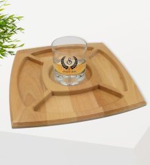 Kişiye Özel Çelenk Baş Harfli İsimli Viski Bardağı ve Doğal Masif Ahşap 4 Bölmeli Sunum Tabağı Çerezlik Hediye Seti-1