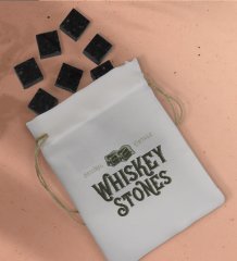 BK Gift Kişiye Özel Ahşap Bardak Altlığı ve 6’lı Granit Viski Taşı Hediye Seti - Model 6