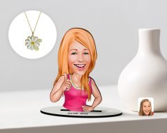 Kişiye Özel Abla Karikatürlü 3D Ahşap Biblo ve İsimli Tarihli Papatya Kolye Seti