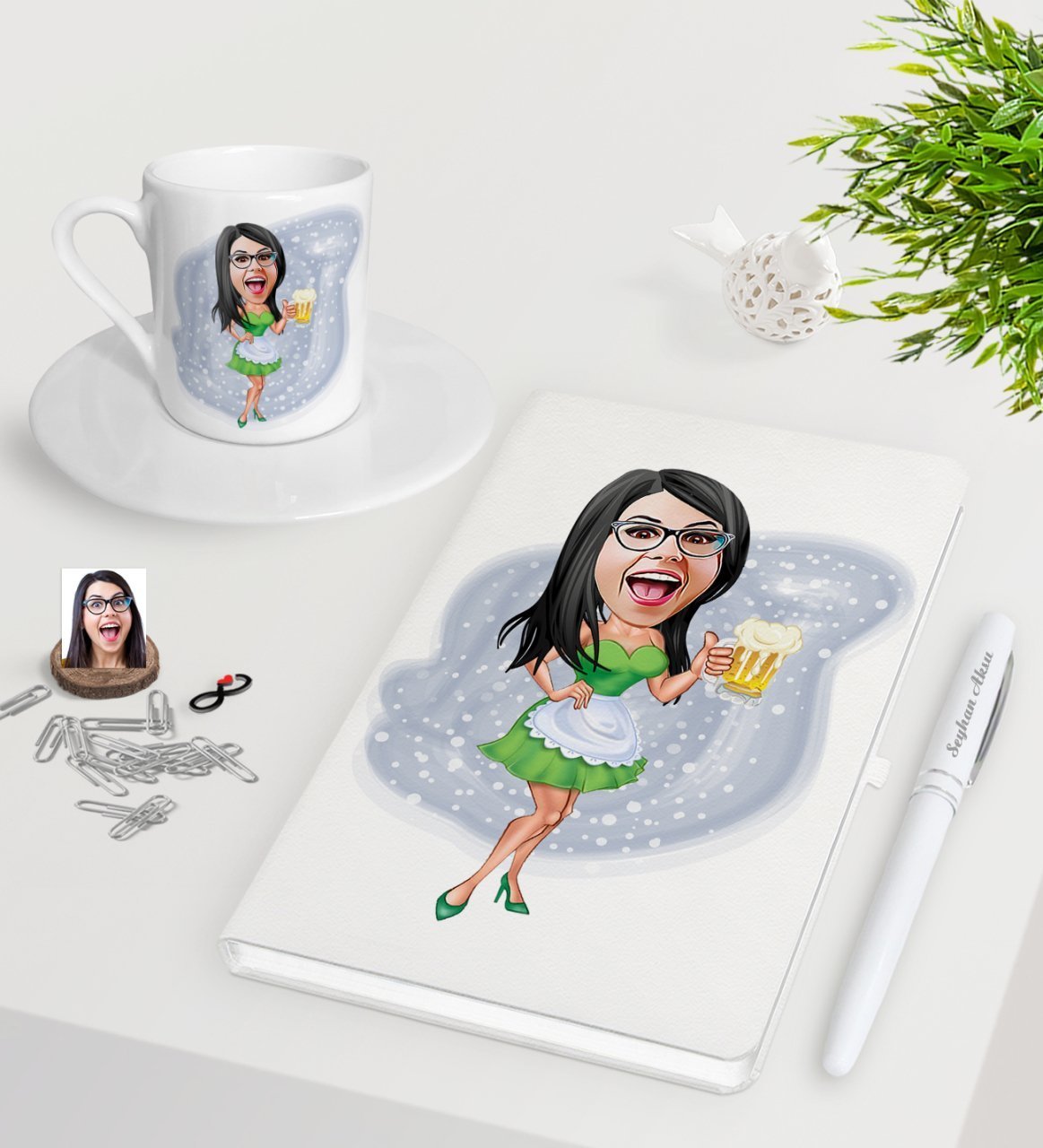 Kişiye Özel Bayan Karikatürlü Beyaz Defter Kalem Türk Kahvesi Fincanı Seti-30