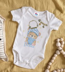 BK Kids Kişiye Özel İsimli Beyaz Bebek Body Zıbın Erkek Bebek Künyesi ve İğnesi Hediye Seti-7