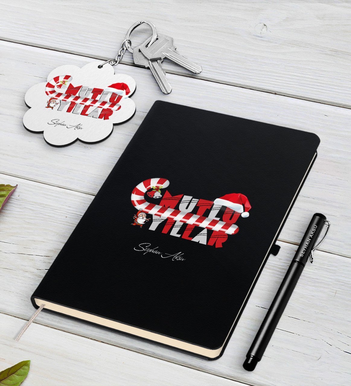Kişiye Özel Yılbaşı Mutlu Yıllar Siyah Defter Kalem ve Anahtarlık Hediye Seti-2