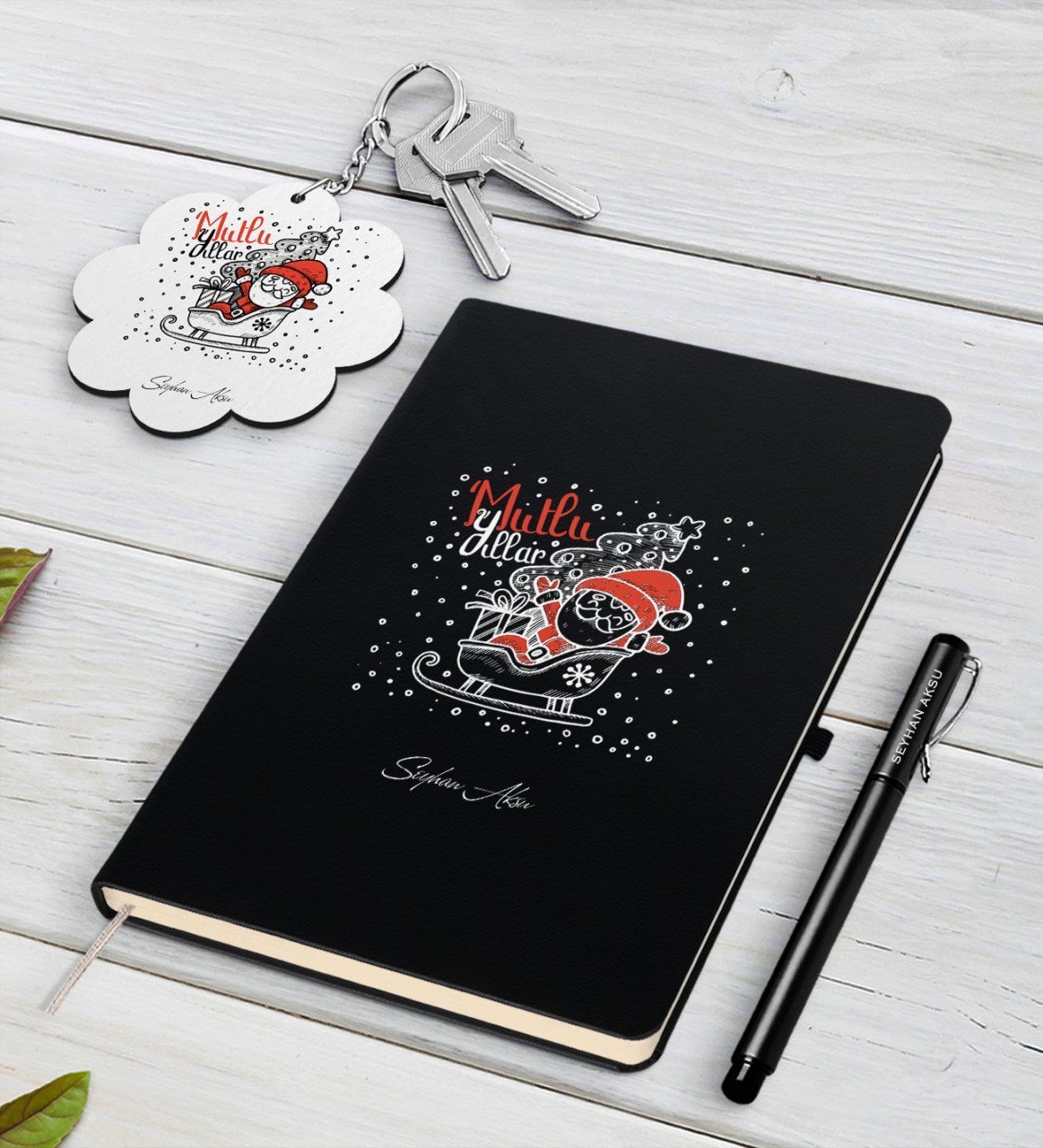 Kişiye Özel Noel Baba Siyah Defter Kalem ve Anahtarlık Hediye Seti-5