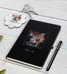 Kişiye Özel Noel Baba Siyah Defter Kalem ve Anahtarlık Hediye Seti-5