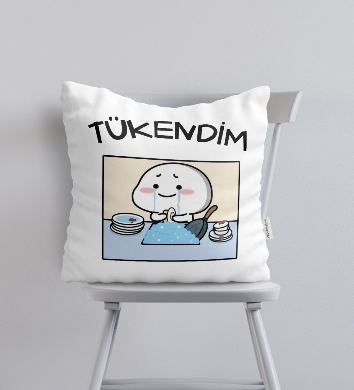 BK Gift Tükendim Tasarımlı Yastık - Model 1