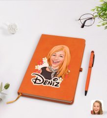 Kişiye Özel Kadın Karikatürlü Turuncu Termo Deri Defter Kalem Seti Model 51