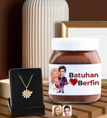 BK Gift Sevgiliye Özel İsimli Papatya Kolye ve Karikatürlü Nutella 400gr. Hediye Seti, Sevgililer Günü Hediye, Doğum Günü Hediyesi, Sevgiliye Hediye-3