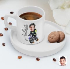 BK Gift Kişiye Özel Sunum Tabaklı Motorcu Karikatürlü Kahve Fincanı-1, Sevgiliye Hediye, Aileye Hediye, Arkadaşa Hediye