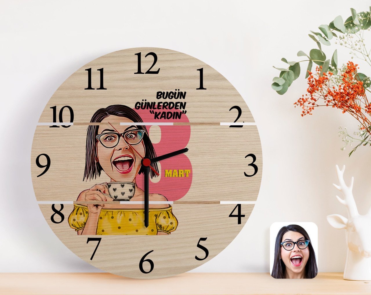 Kişiye Özel Kadınlar Günü Karikatürlü Otantik Ahşap Palet Saat-3