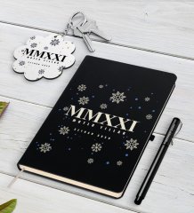 BK Gift Kişiye Özel 2023 Mutlu Yıllar Siyah Defter Kalem ve Anahtarlık Hediye Seti-14