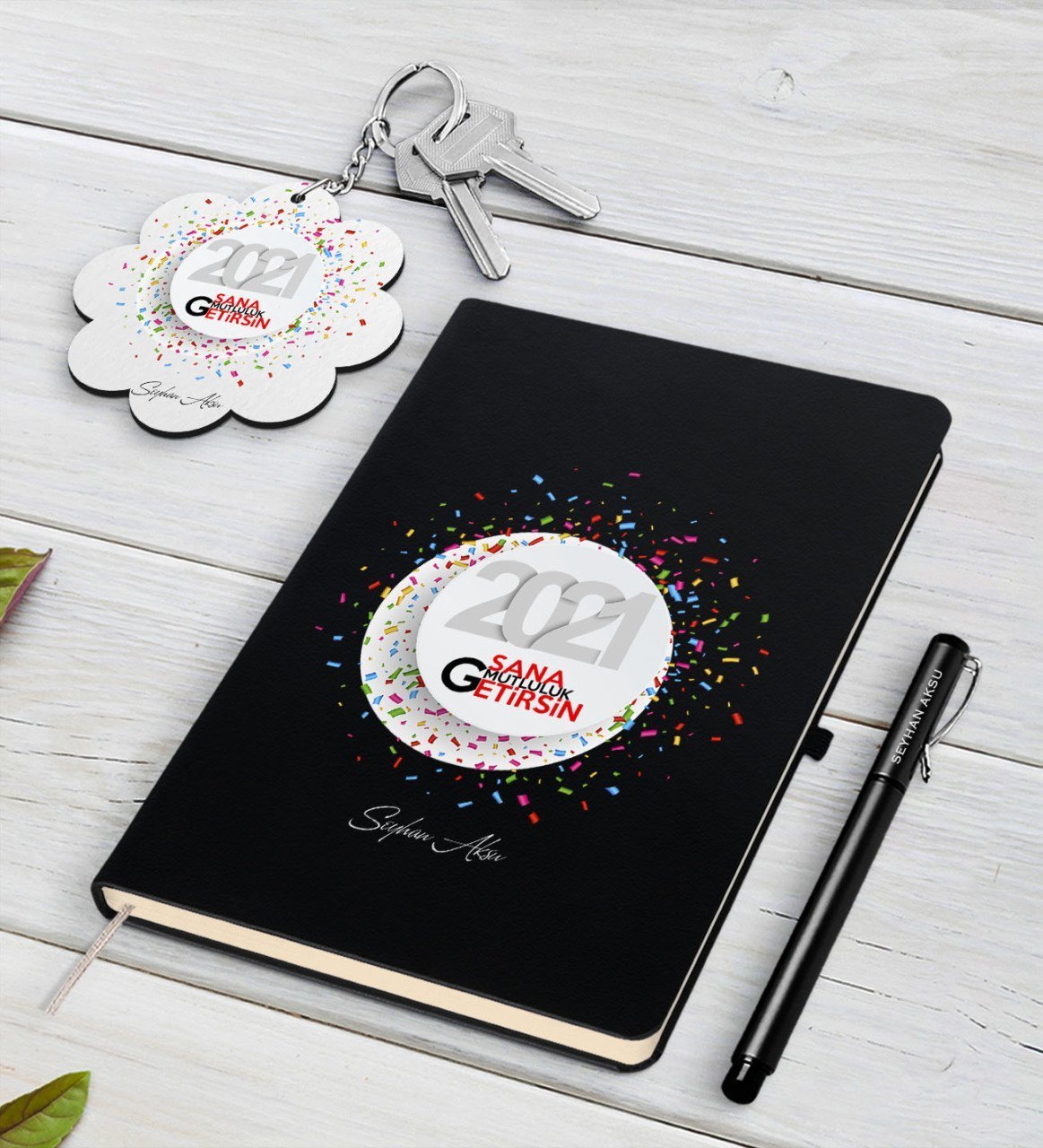 BK Gift Kişiye Özel 2023 Sana Mutluluk Getirsin Siyah Defter Kalem ve Anahtarlık Hediye Seti-1