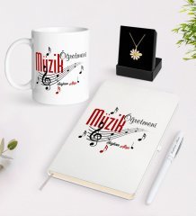Kişiye Özel Müzik Öğretmeni Beyaz Kupa Defter Kalem ve İsimli Papatya Kolye Hediye Seti