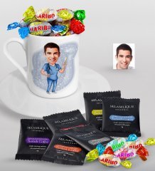 Kişiye Özel Bay Doktor Karikatürlü Türk Kahvesi Fincanı Selamlique Karışık Türk Kahvesi ve Haribo Şeker Hediye Seti-3