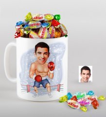 Kişiye Özel Bay Boksör Karikatürlü Kupa ve Haribo Fruitbons Şeker Hediye Seti