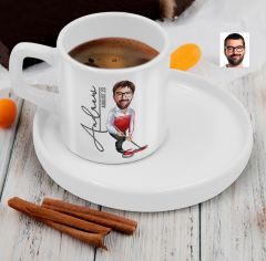 BK Gift Kişiye Özel Sunum Tabaklı Erkek Curling Karikatürlü Kahve Fincanı-1, Sevgiliye Hediye, Aileye Hediye, Arkadaşa Hediye