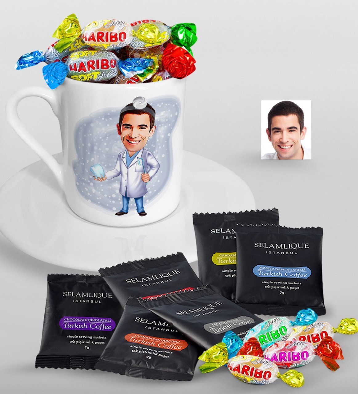 Kişiye Özel Bay Diş Hekimi Karikatürlü Türk Kahvesi Fincanı Selamlique Karışık Türk Kahvesi ve Haribo Şeker Hediye Seti-3