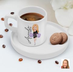 BK Gift Kişiye Özel Sunum Tabaklı Kadın Amigo Karikatürlü Kahve Fincanı-2, Sevgiliye Hediye, Aileye Hediye, Arkadaşa Hediye