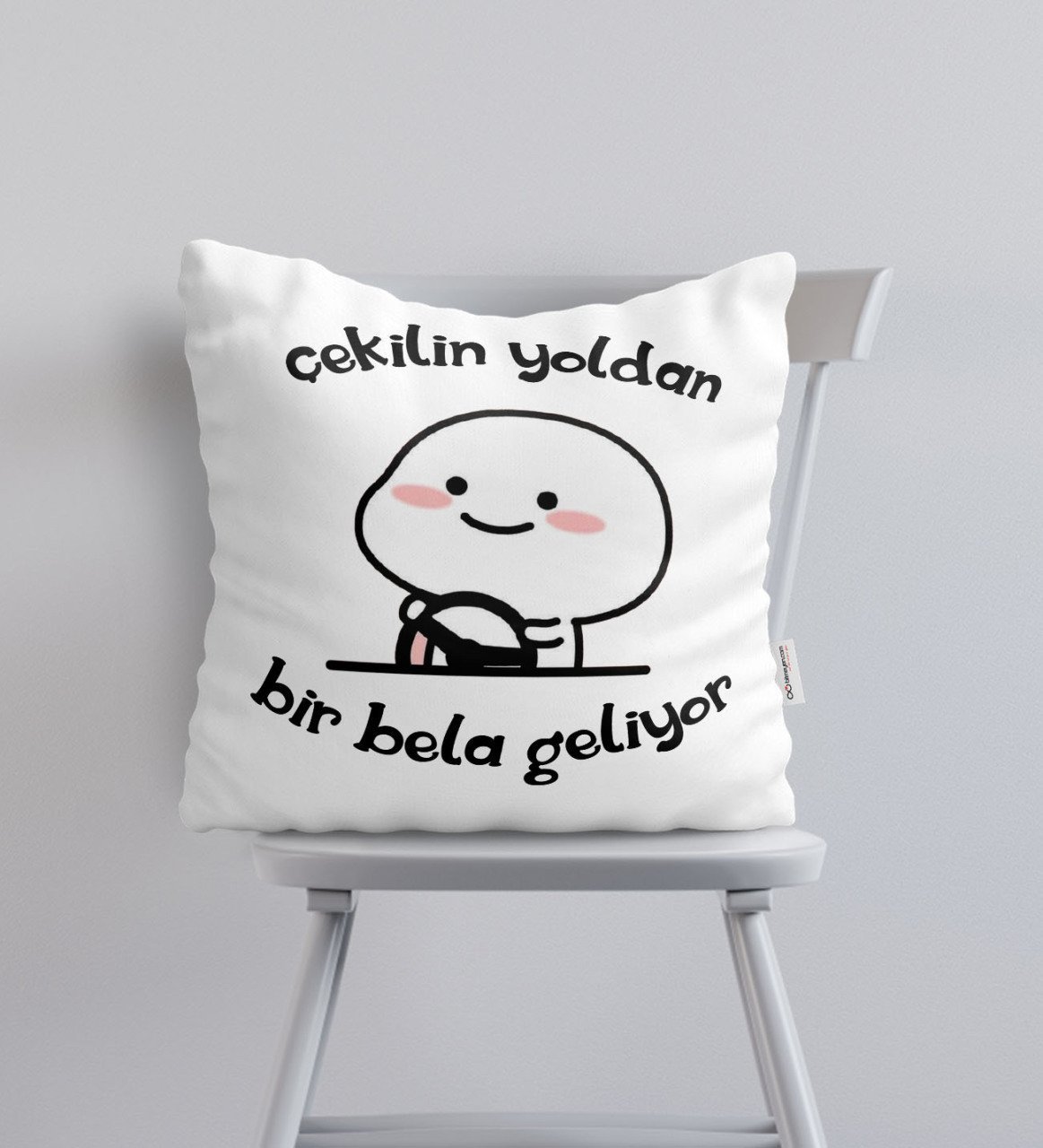 BK Gift Bir Bela Geliyor Tasarımlı Yastık - Model 1