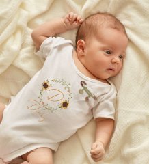 BK Kids Kişiye Özel İsimli Beyaz Bebek Body Zıbın Kız Bebek Künyesi ve İğnesi Hediye Seti-3
