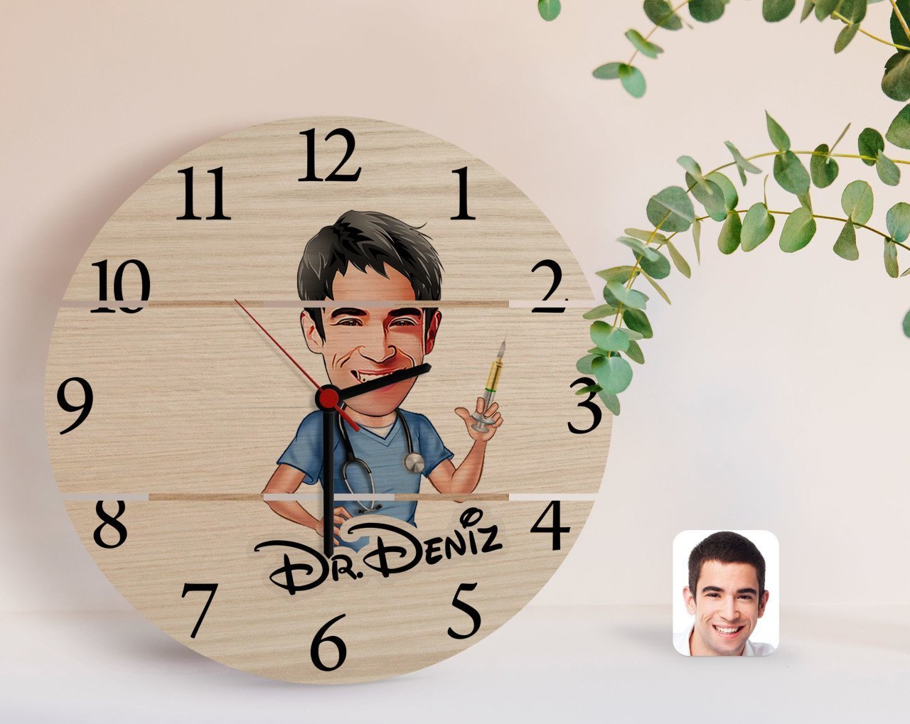 Kişiye Özel Erkek Doktor Karikatürlü Otantik Ahşap Palet Saat-3