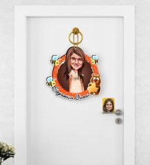 Kişiye Özel Kız Çocuk Karikatürlü Çocuk Odası Ahşap Kapı Süsü-7