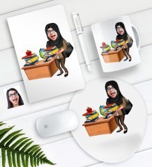 Kişiye Özel Bayan Öğretmen Karikatürlü Defter Kalem Kupa Mouse Pad Seti-8