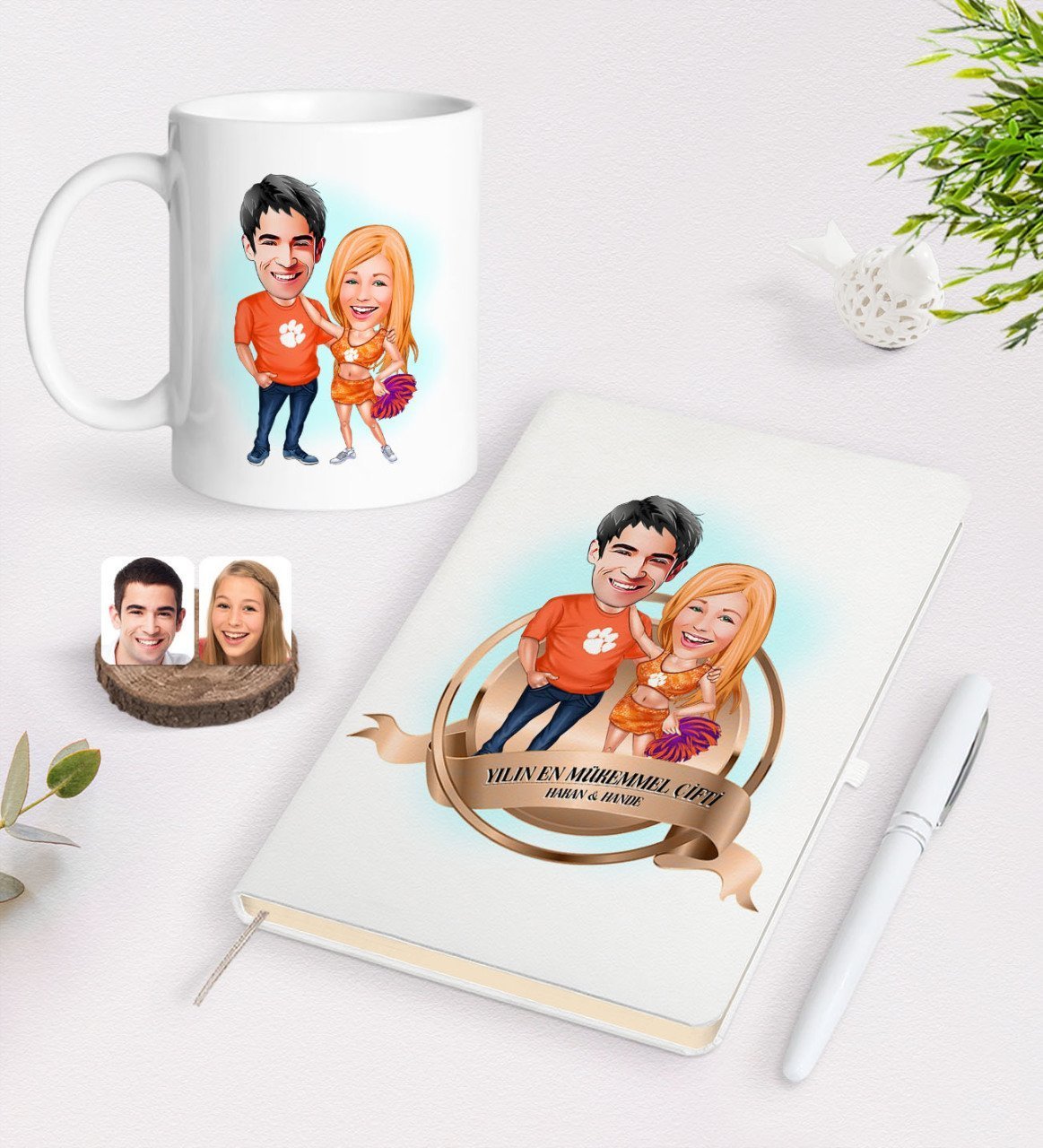Kişiye Özel Yılın En Mükemmel Çifti Karikatürlü Beyaz Defter Kalem ve Kupa Seti-54