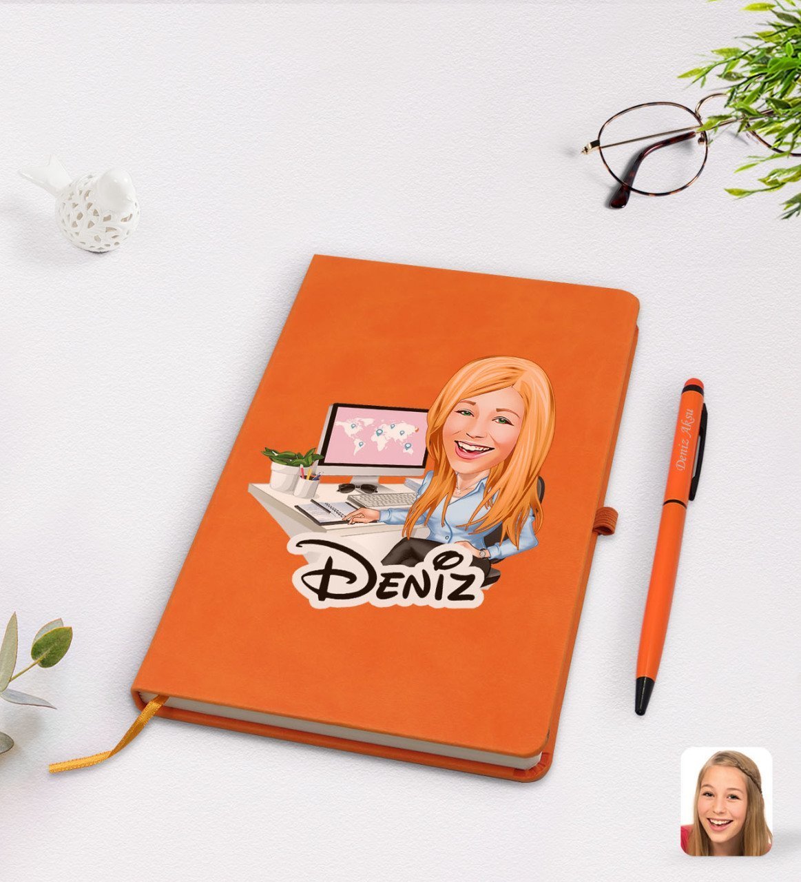 Kişiye Özel Kadın Genel Müdür Karikatürlü Turuncu Termo Deri Defter Kalem Seti Model 1