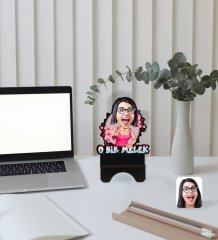 Kişiye Özel O Bir Melek Karikatürlü Ahşap Biblo Telefon Standı-1