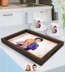 Kişiye Özel Sevgililer Karikatürlü Doğal Ahşap Tepsi ve 2’li Kahve Fincan Seti-89
