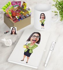 Kişiye Özel Sekreter Karikatürlü Nostaljik Lezzetler Defter Kalem Kupa Hediye Seti
