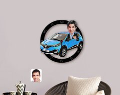 Kişiye Özel Plakalı Erkek Renault Captur Karikatürlü Ahşap Duvar Saati-1