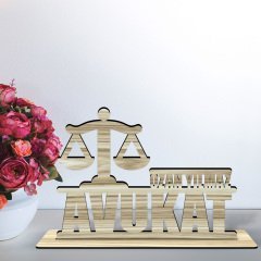 Kişiye Özel Mesleki Avukat Ahşap Masa İsimliği  - C5