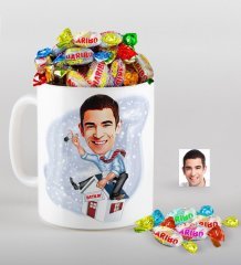 Kişiye Özel Bay Emlakçı Karikatürlü Kupa ve Haribo Fruitbons Şeker Hediye Seti
