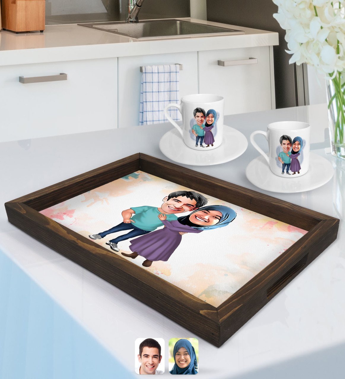 Kişiye Özel Sevgililer Karikatürlü Doğal Ahşap Tepsi ve 2’li Kahve Fincan Seti-61