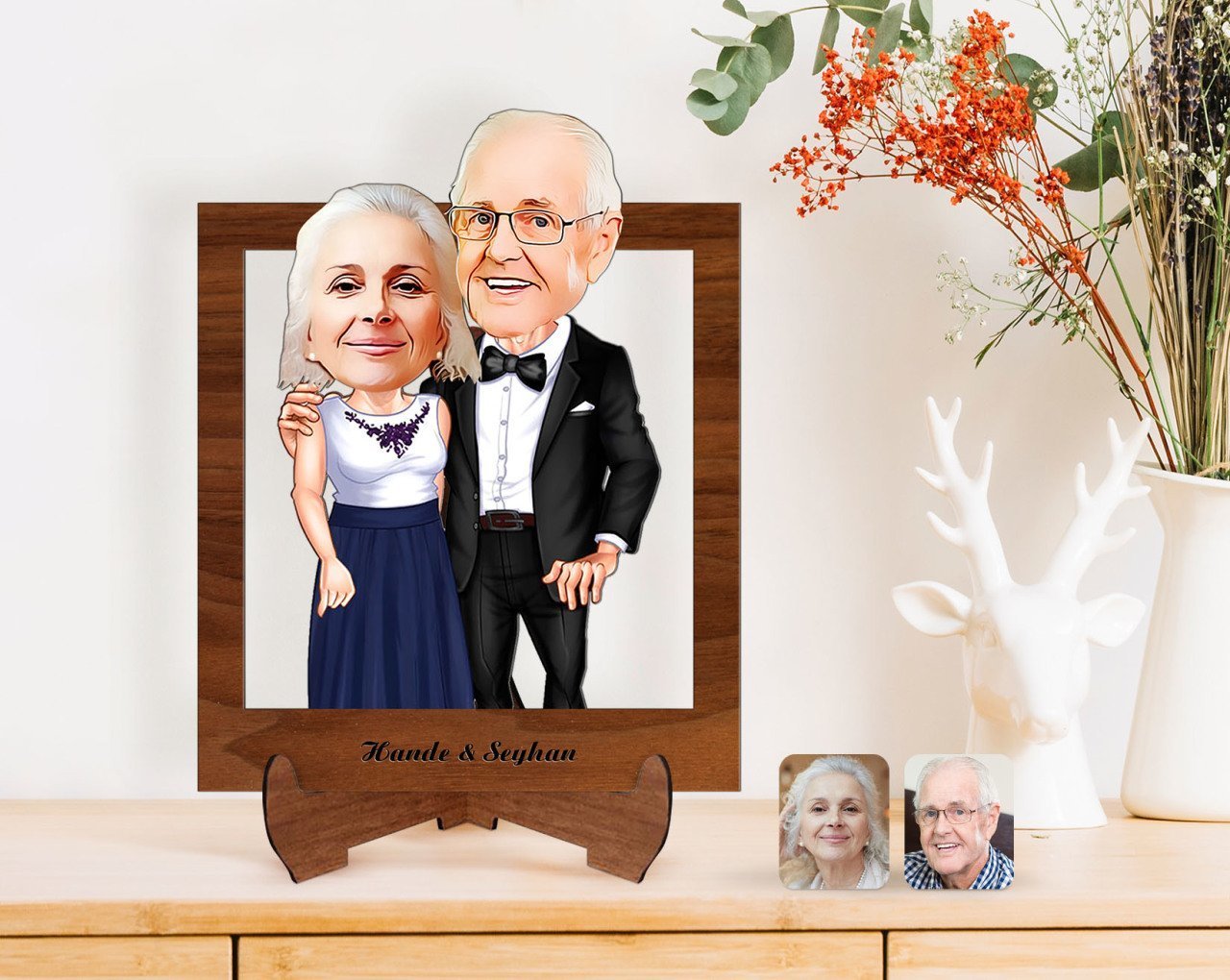 Kişiye Özel Dede ve Büyükanne Karikatürlü Ahşap Standlı 3D Biblo-1