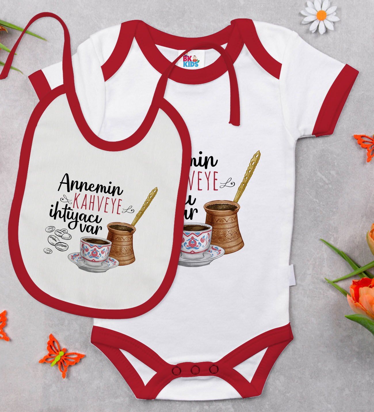 BK Kids Annemin Kahveye İhtiyacı Var Tasarımlı Kırmızı Bebek Body Zıbın ve Mama Önlüğü Hediye Seti-1