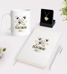 Kişiye Özel En İyi Sınıf Öğretmeni Beyaz Kupa Defter Kalem ve İsimli Papatya Kolye Hediye Seti-5