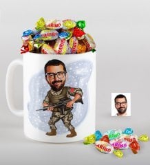 Kişiye Özel Asker Karikatürlü Kupa ve Haribo Fruitbons Şeker Hediye Seti-1