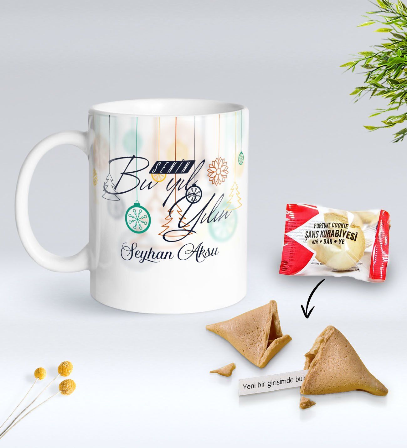 Yılbaşı Hediyesi BK Gift Kişiye Özel Yeni Yıl Tasarımlı Beyaz Kupa Bardak ve Yeni Yıl Dilekleri Şans Kurabiyesi Hediye Seti-10, Sevgiliye Hediye, Arkadaşa Hediye