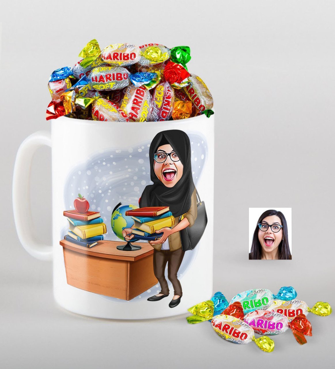 Kişiye Özel Bayan Öğretmen Karikatürlü Kupa ve Haribo Fruitbons Şeker Hediye Seti-8